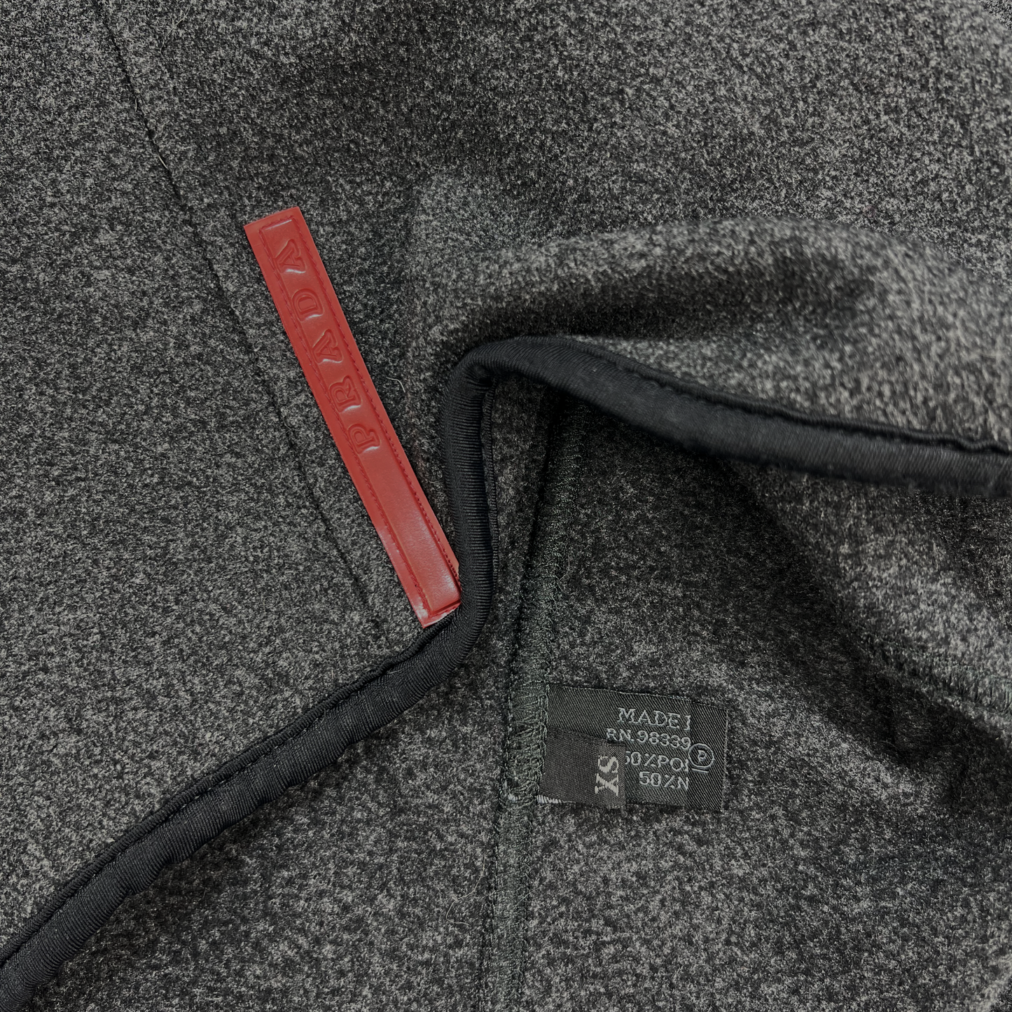 PRADA SPORT FW99 ZIP BACK FLEECE VEST