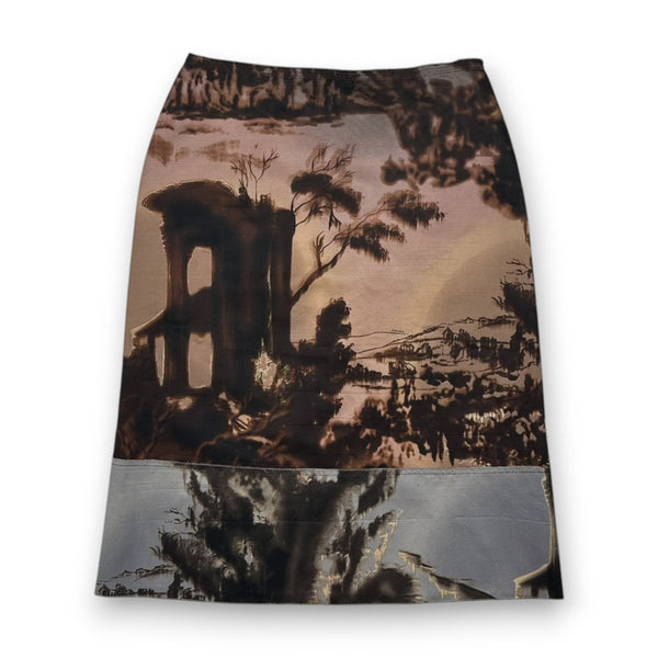 PRADA FW04 RUINS SKIRT SPLIT DESIGN (RUNWAY)